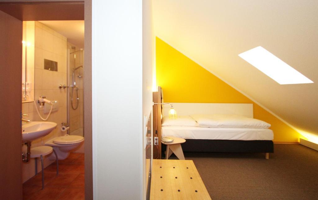 Hotel Gut Schwaige Ebenhausen Room photo