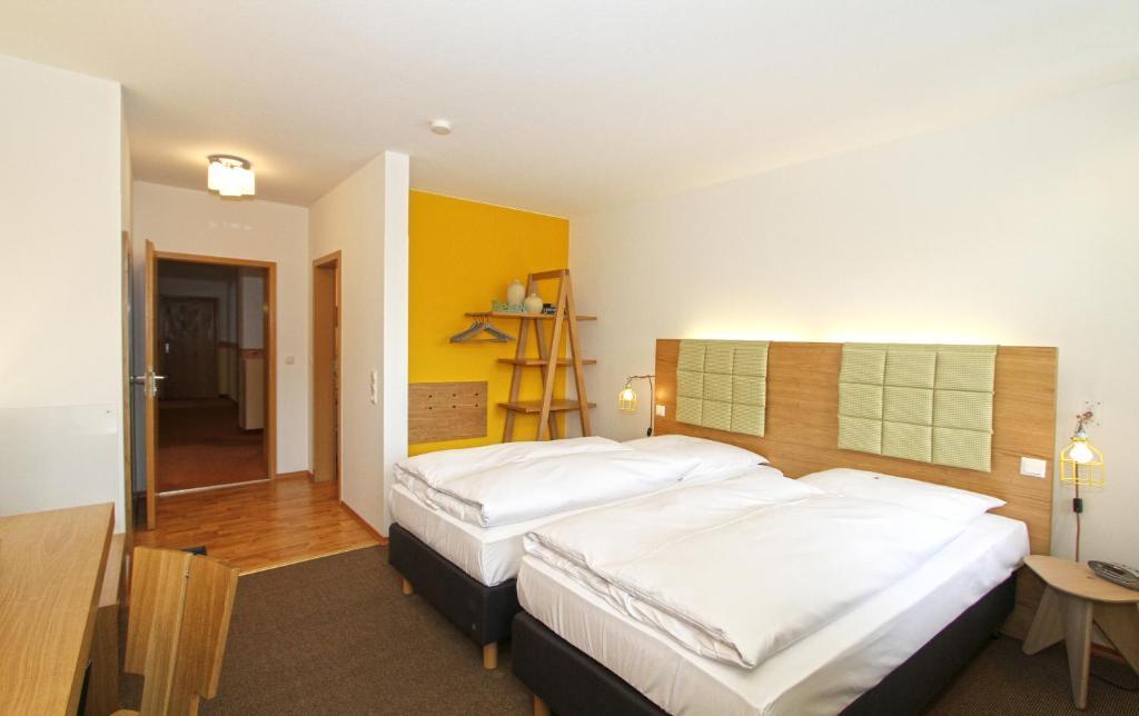 Hotel Gut Schwaige Ebenhausen Room photo