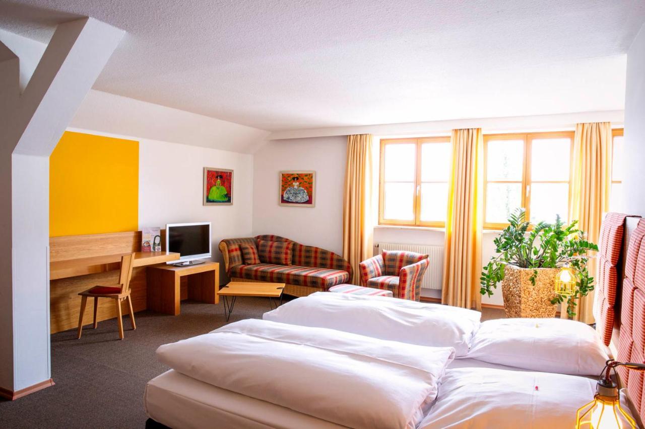 Hotel Gut Schwaige Ebenhausen Exterior photo