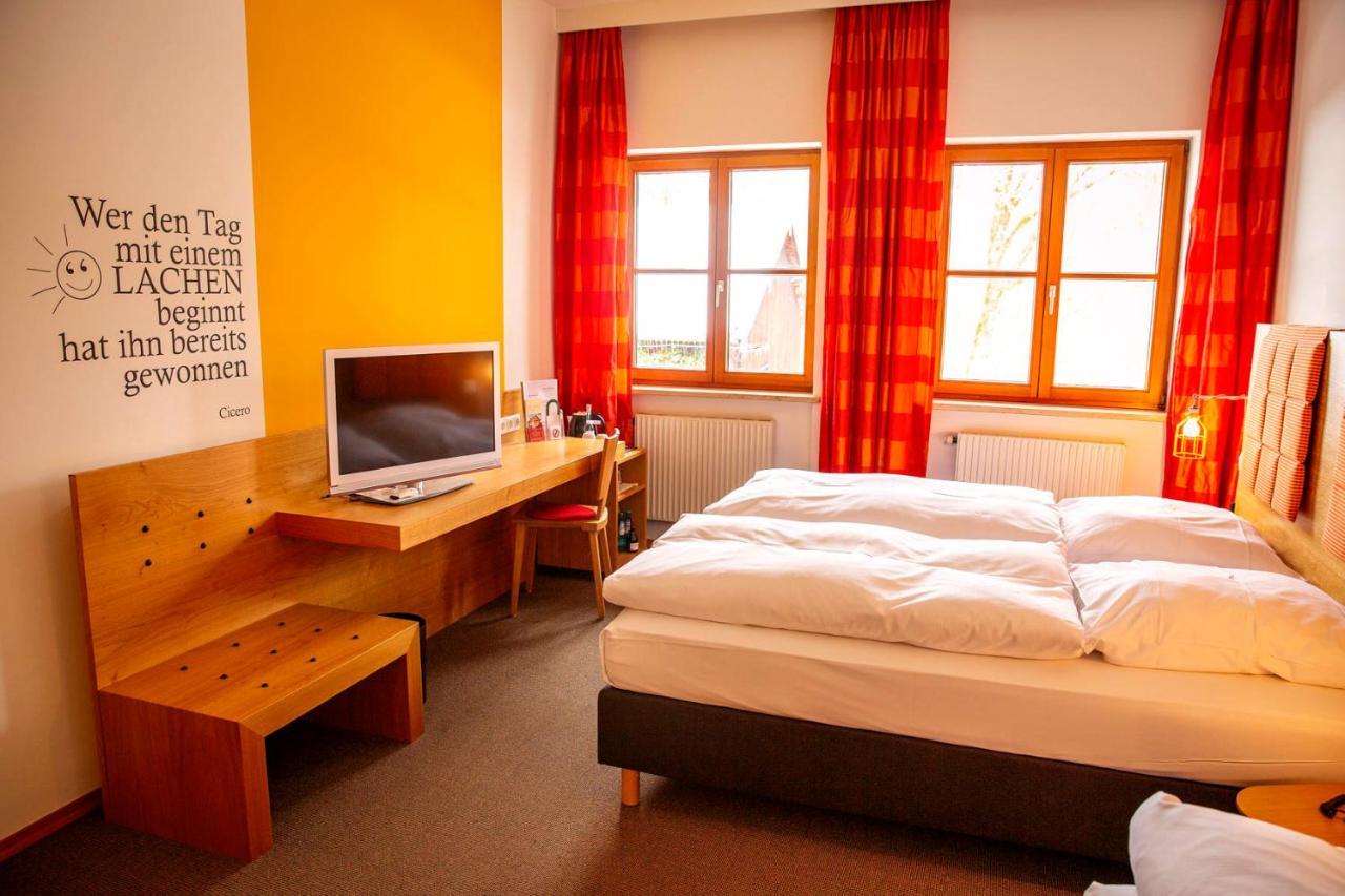 Hotel Gut Schwaige Ebenhausen Exterior photo